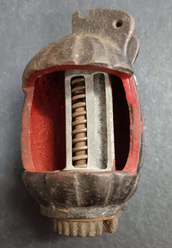 United Kingdom - Mills Grenade ( Inert ) Mills Bomb