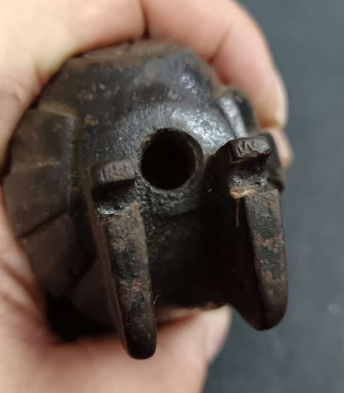 United Kingdom - Mills Grenade ( Inert ) Mills Bomb