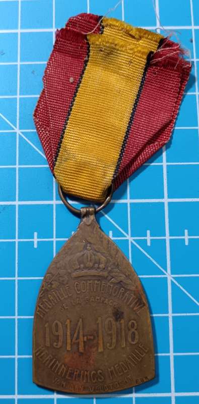 Full Size World War One Belgium Medal