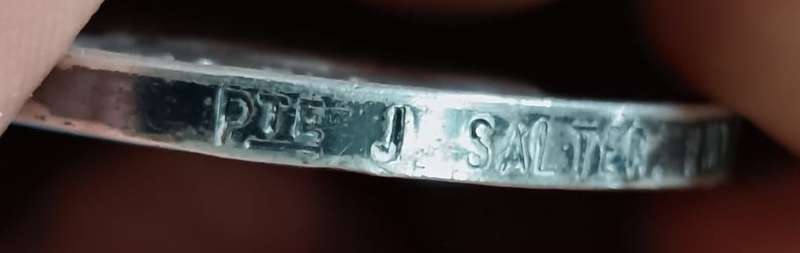 Full Size World War One Silver War Medal:PTE J Salter 2ND SAI ( Starting under melt value )