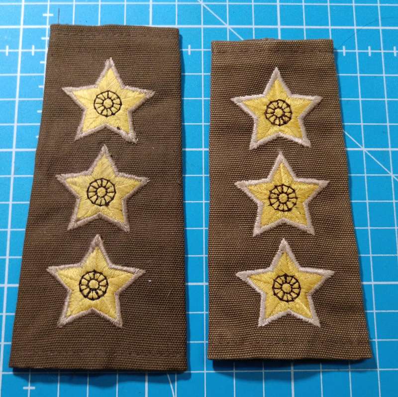 SADF - Army Captain Slip on Ranks