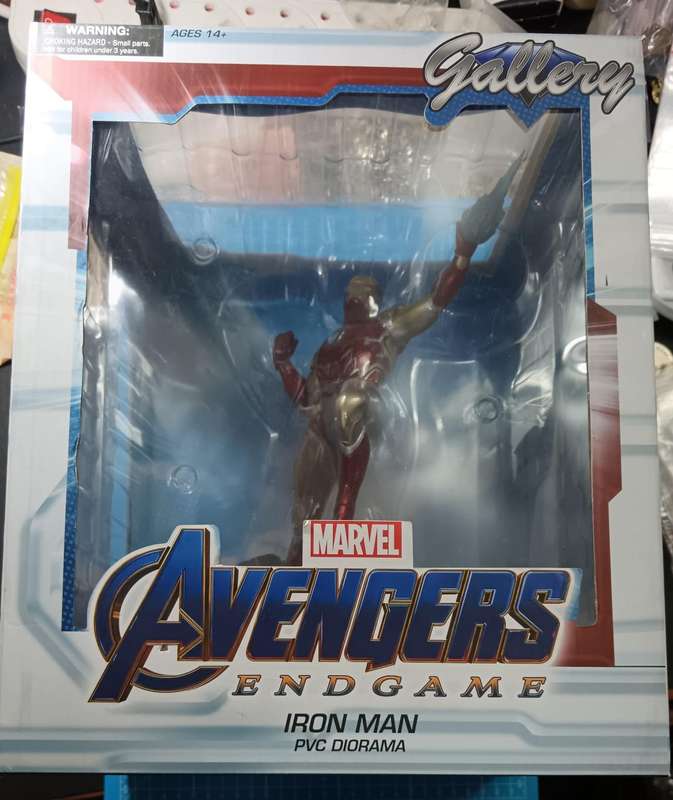 Diamond Select NEW * Avengers Infinity War Iron Man Statue * Marvel Gallery 2019