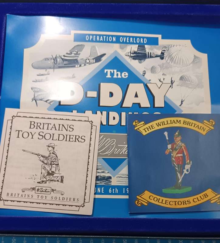 Britains Toy Soldier Set 8831 D-Day Landings Perfect Condition