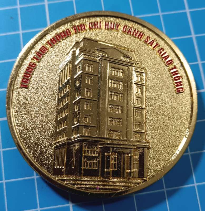 International -  Challenge Coin