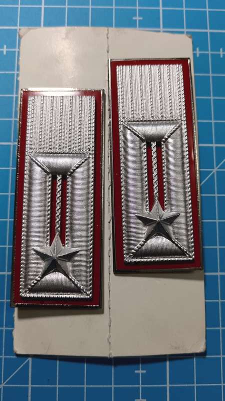 Vintage Italian Police Carabinieri Collar Badges Pair