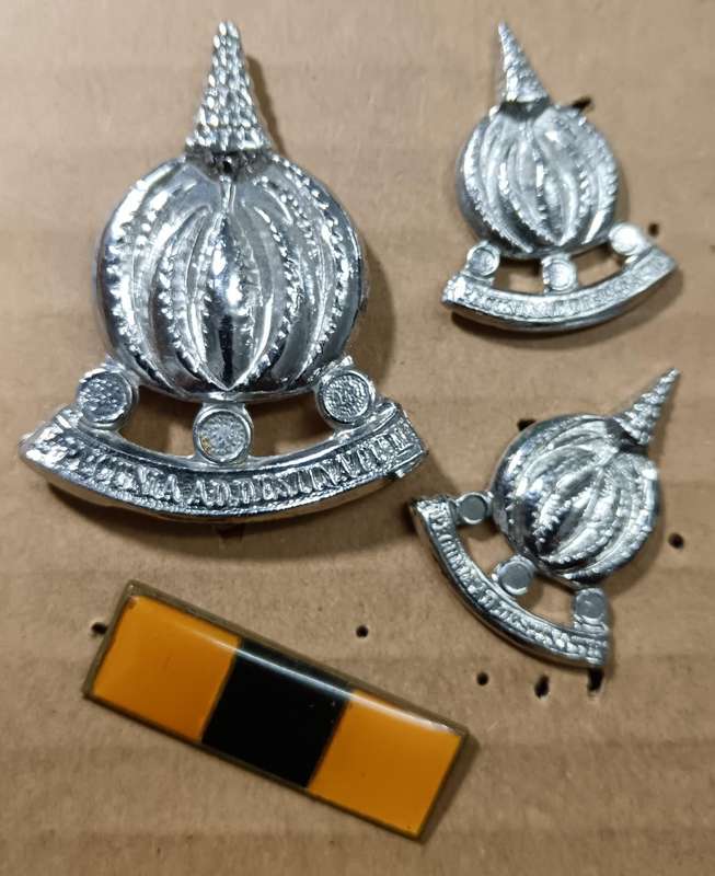 SADF - Finance Cap/Collars and Beret Bar