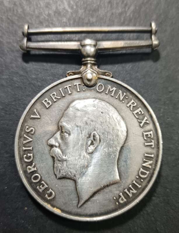 Full Size World War One Silver War Medal:45181 SJT F. Whitby R.A