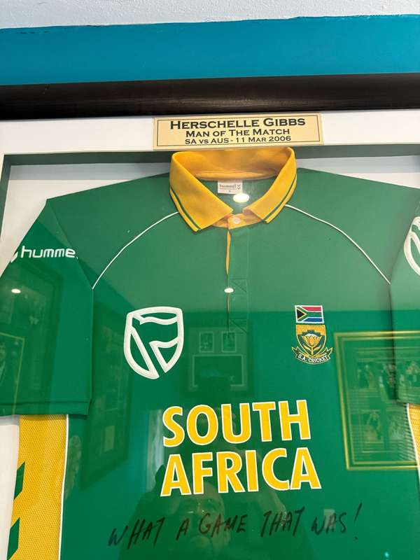 Once in a Lifetime Oppertunity ! Greatest Game Ever Played - Hercelle Gibs 438 Game Worn Shirt!