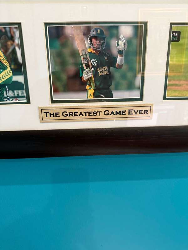 Once in a Lifetime Oppertunity ! Greatest Game Ever Played - Hercelle Gibs 438 Game Worn Shirt!