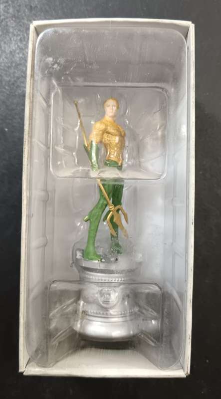 DC Comics - Hand Painted Chess Piece