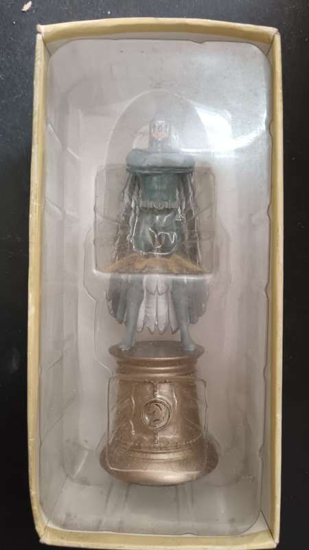 DC Comics - Hand Painted Chess Piece