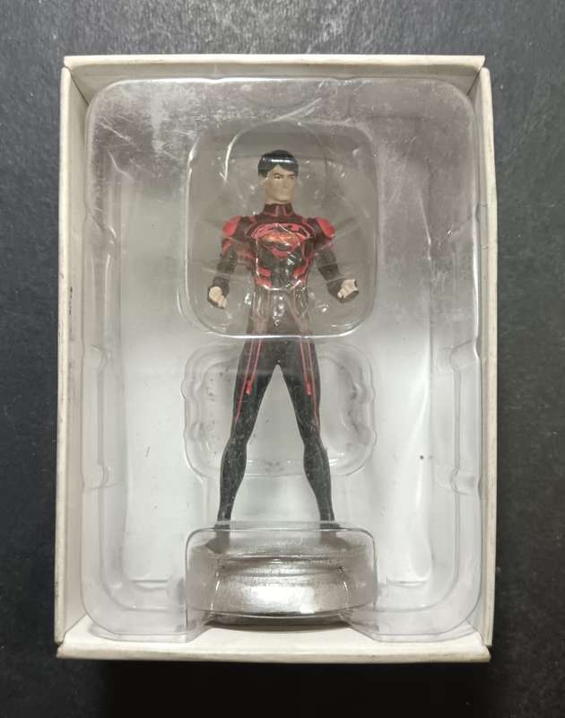 DC Comics - Hand Painted Chess Piece