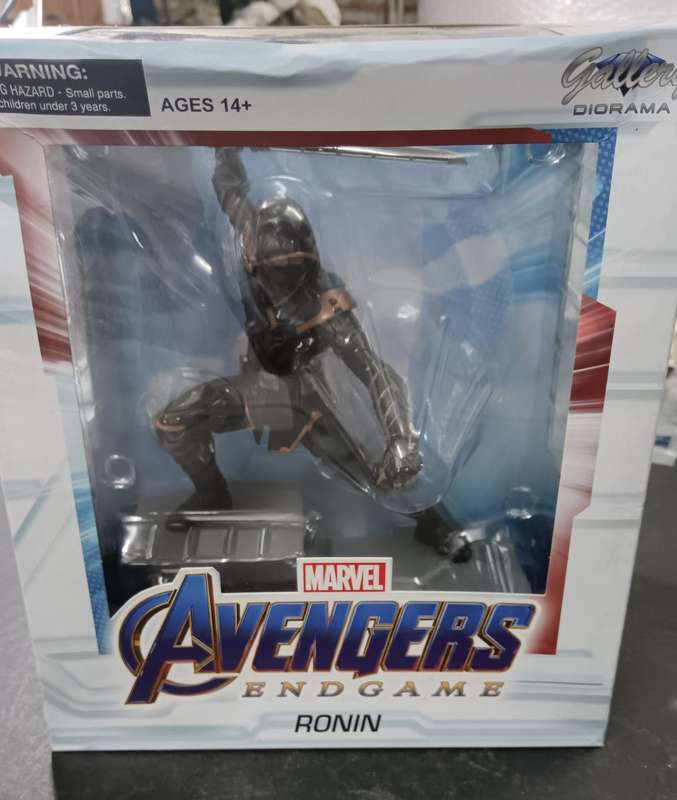 Gallery Marvel Avengers Endgame RONIN 9" PVC Diorama Statue Diamond Select