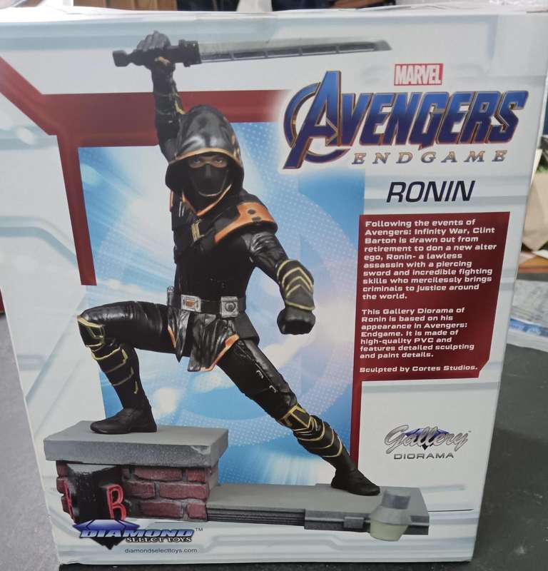 Gallery Marvel Avengers Endgame RONIN 9" PVC Diorama Statue Diamond Select