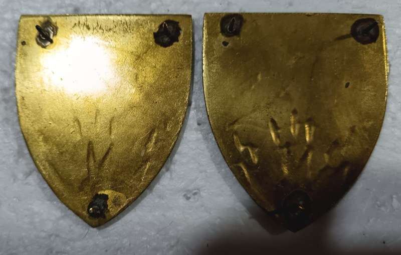 SADF - Griqualand East Commando Shoulder Flash Pair