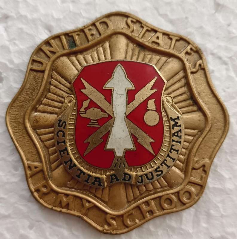 United States - Army Schools Breast Badge