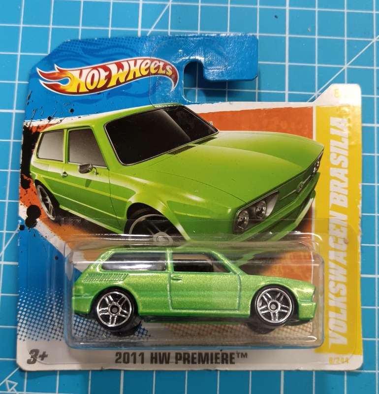 Hotwheels - Model on Card