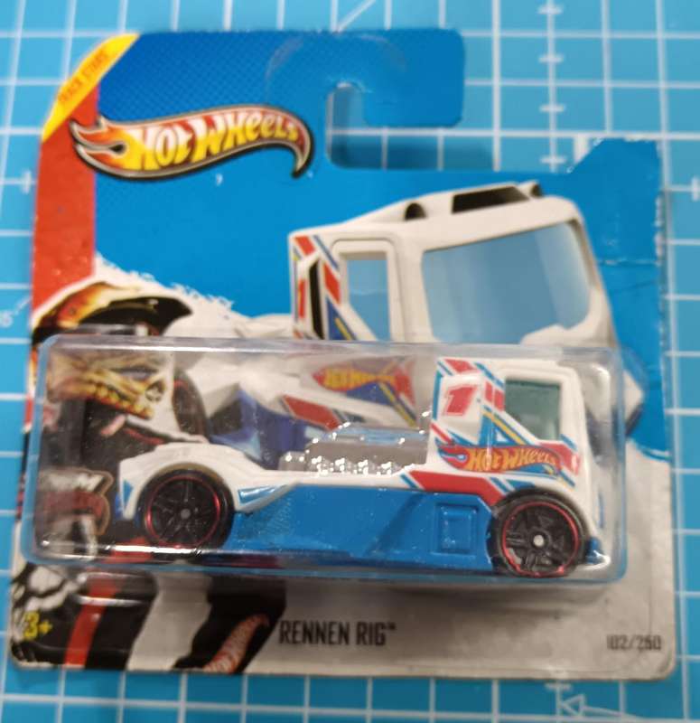 Hotwheels - Model on Card