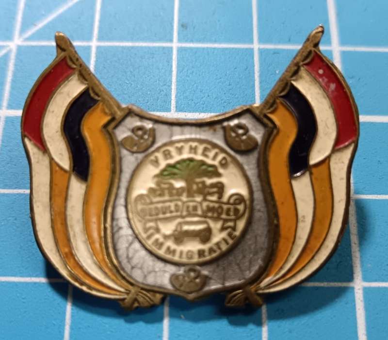 Orange Free State Vryheid Geduld En Moed Immigratie Buttonhole Badge