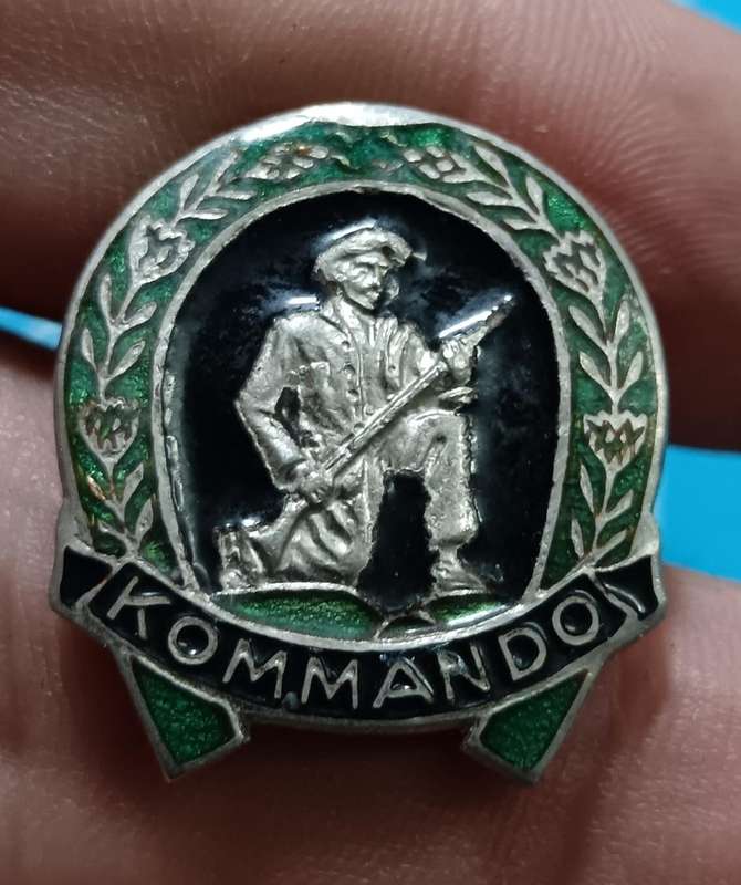 SADF - Commando Button Badge