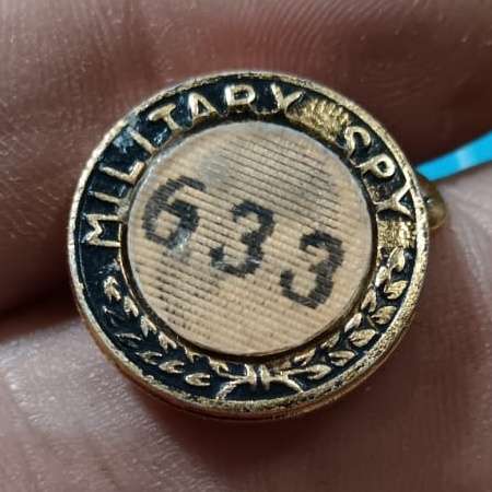 Unknown - Military Spy Pin Badge