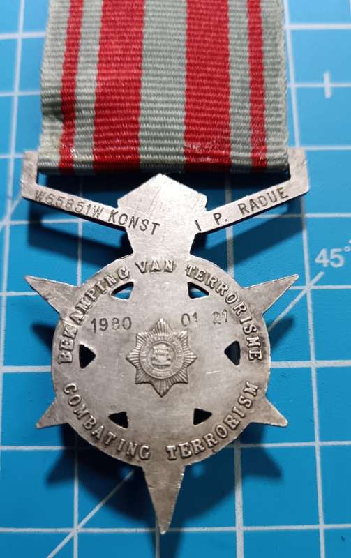 Full Size South African (SAP) Silver Medal for Combating Terrorism: Constable Radue