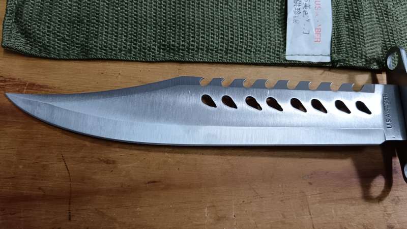 U.S.A Saber Survival Knife with Compass and Sheath