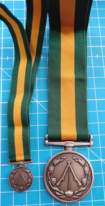 SADF - Full Size Plus Miniature Commando Closure Medals