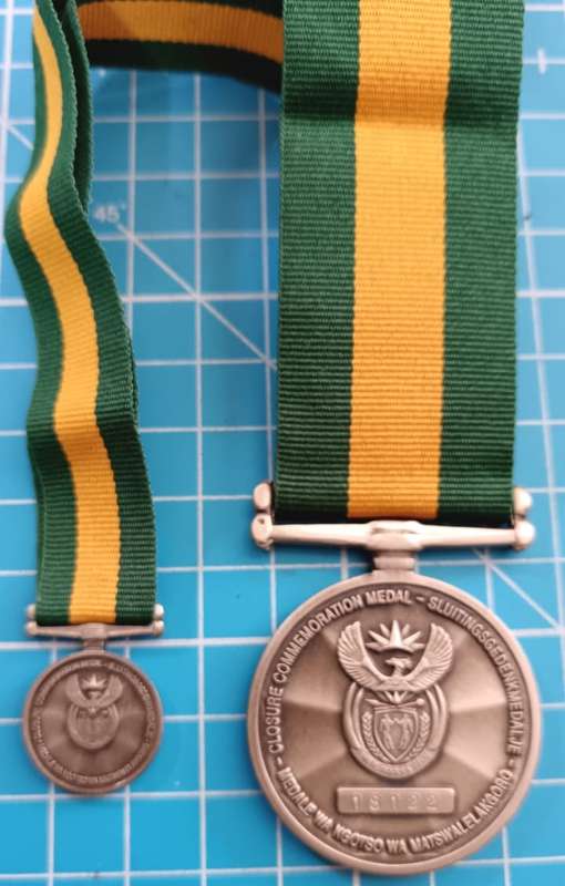 SADF - Full Size Plus Miniature Commando Closure Medals