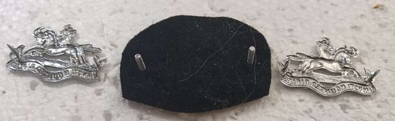 SADF - Umvoti Mounted Rifles Cap and Collars