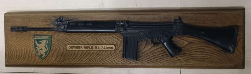 R1 (Maleoskop) Plaque - Stunning Piece