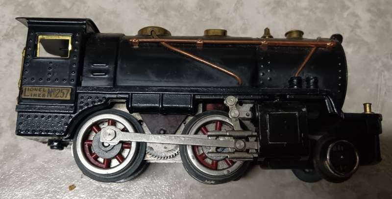 Great Find - Pre War:Lionel Locomotive Full Train Set C. 1930's
