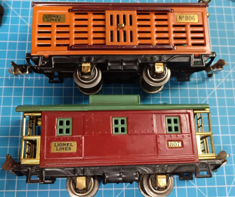 Great Find - Pre War:Lionel Locomotive Full Train Set C. 1930's