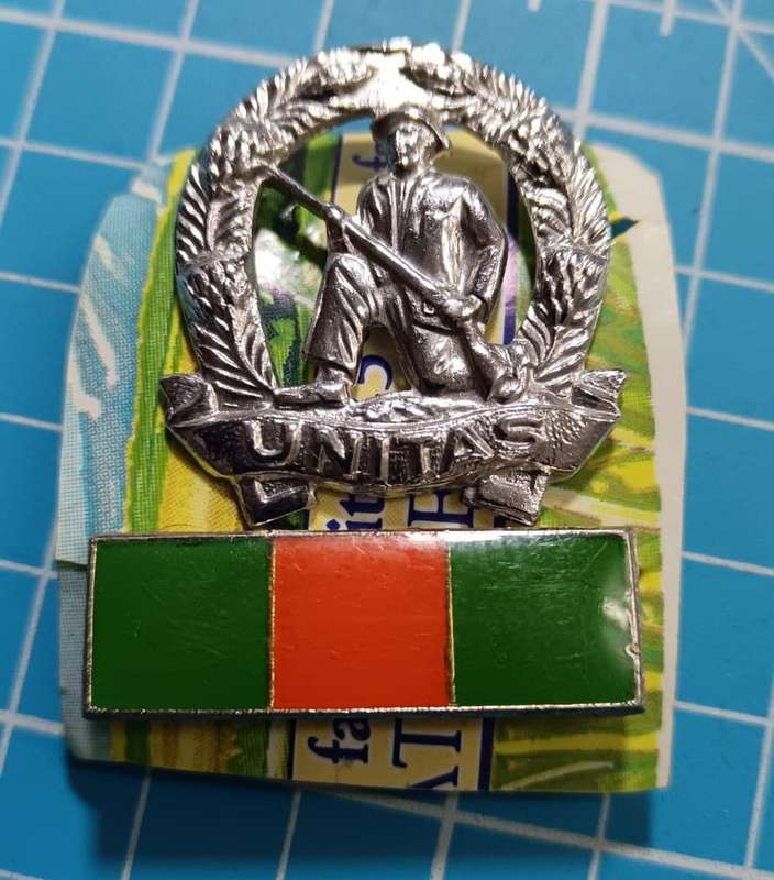 SADF - Commando Cap Badge and Balkie