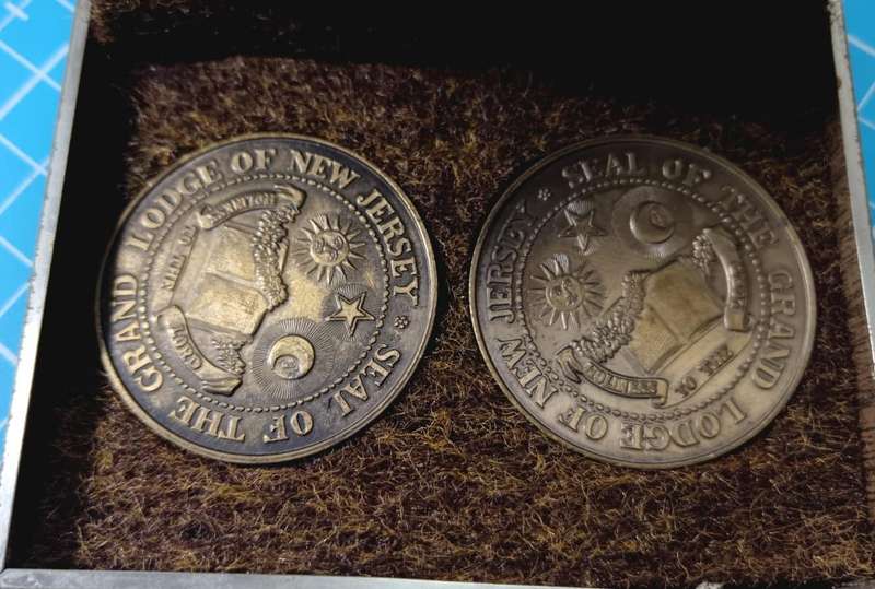 1976 Seal of The Grand Lodge of New Jersey Masonic American Revolution Bicentennial Sun Star
