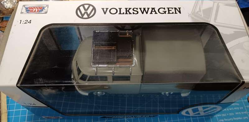 Volkswagen Combi T1 Pick-Up 1/24° Motormax