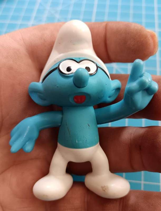 Vintage SMURFS Figurine
