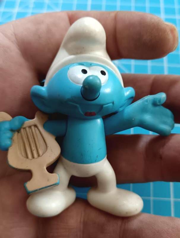 Vintage SMURFS Figurine