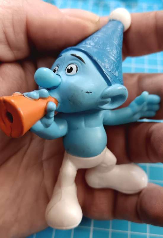 Vintage SMURFS Figurine