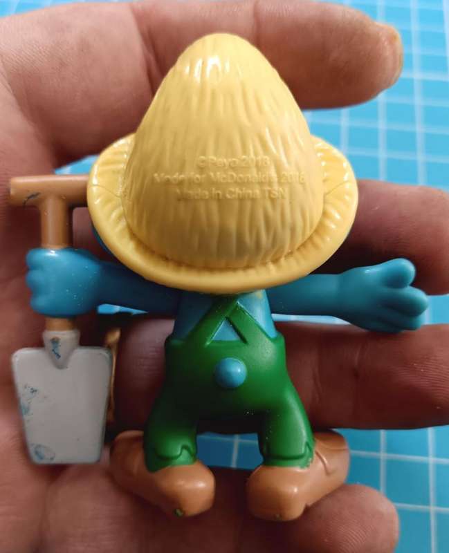 Vintage SMURFS Figurine