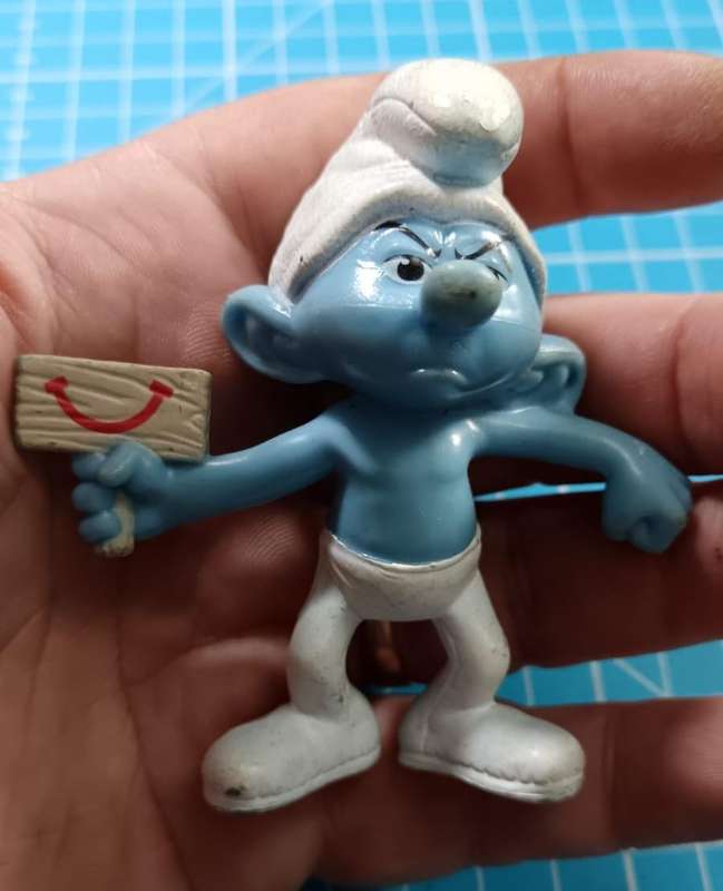 Vintage SMURFS Figurine