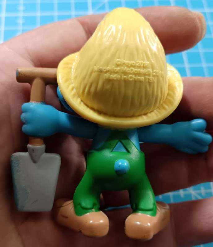 Vintage SMURFS Figurine