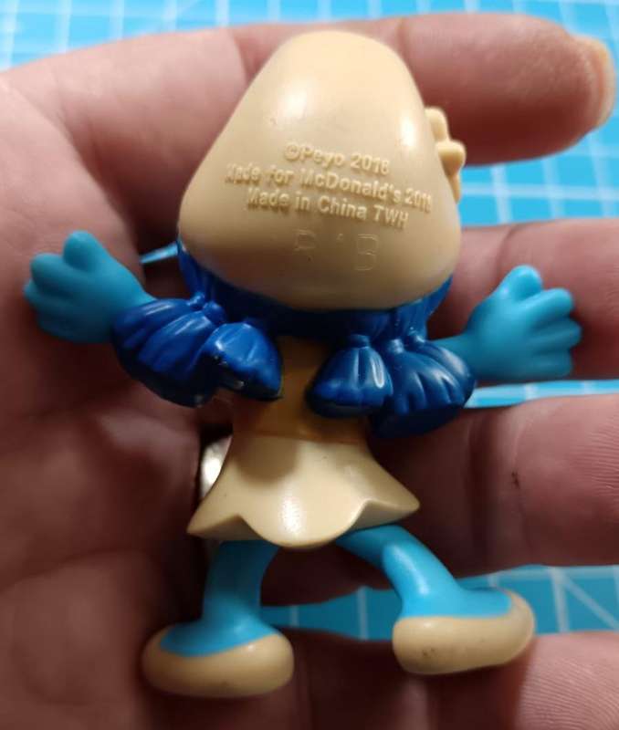 Vintage SMURFS Figurine
