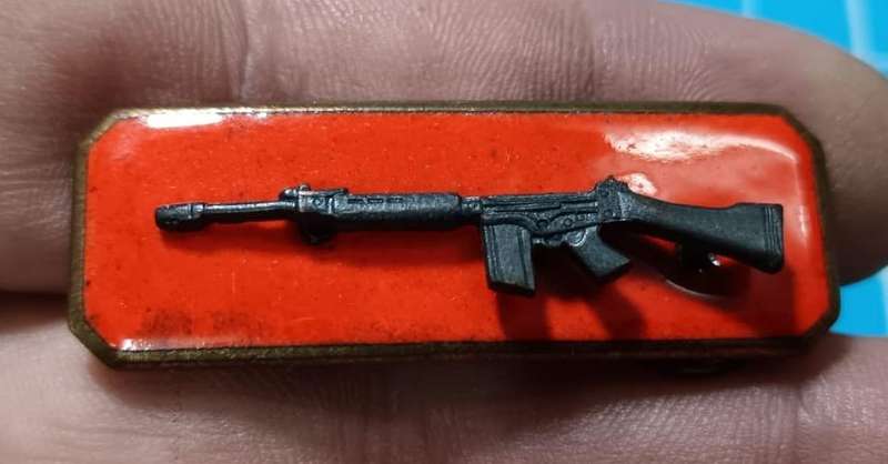 SADF - Bronze Marksman Breast Badge