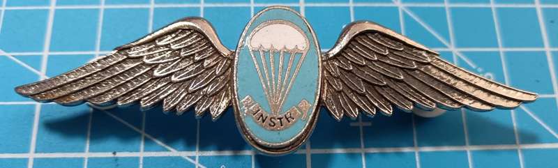 SADF - Full Size Para Instructor Wing - Early Type with 3 Pins