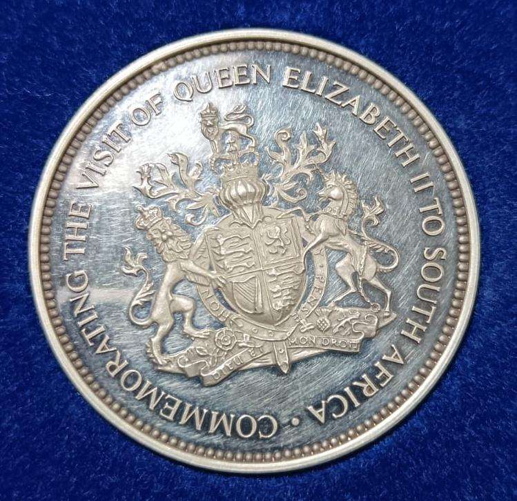 1995 Queen Elizabeth visit to South Africa Commemorative Medal - ( Sterling - 19,6 Grams )
