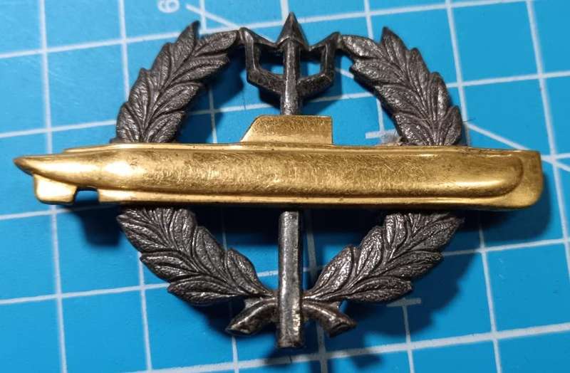 SADF - Navy - Submarines Badge ( Second Type )