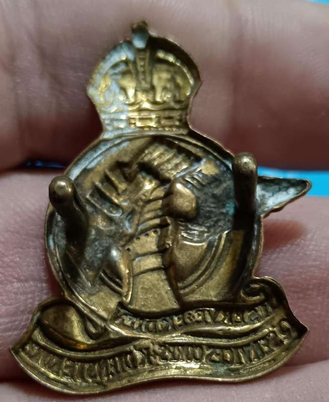 South African Army Q Services Corps Cap/Collar Badge
