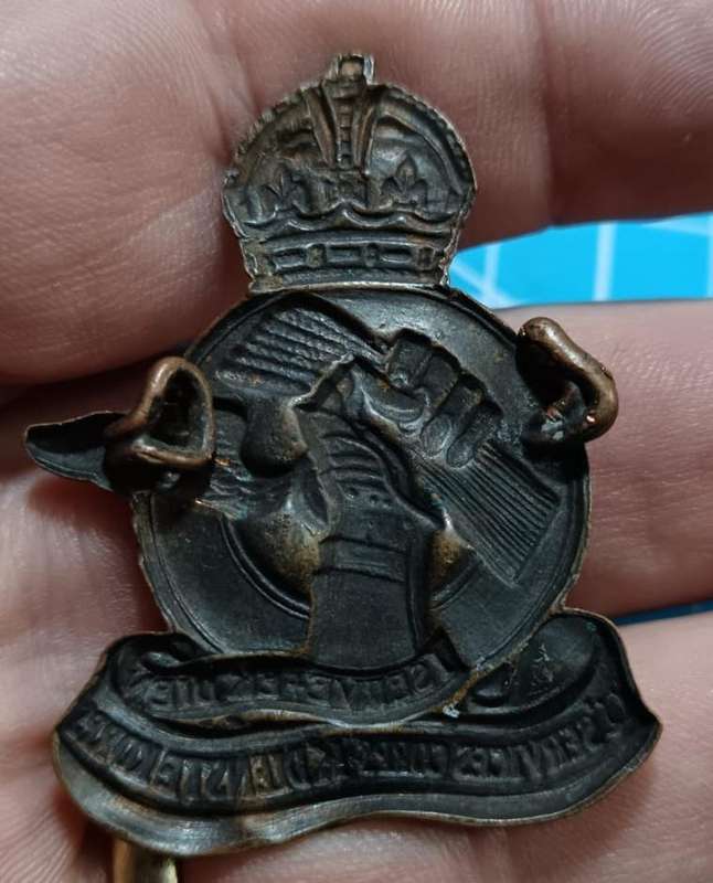 South African Army Q Services Corps Cap/Collar Badge