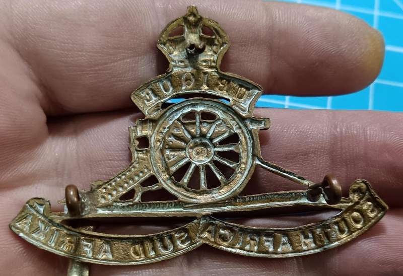 SADF - Artillery Cap Badge